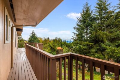 7413 Soundview Drive , Edmonds, WA 98026 - Photo 6