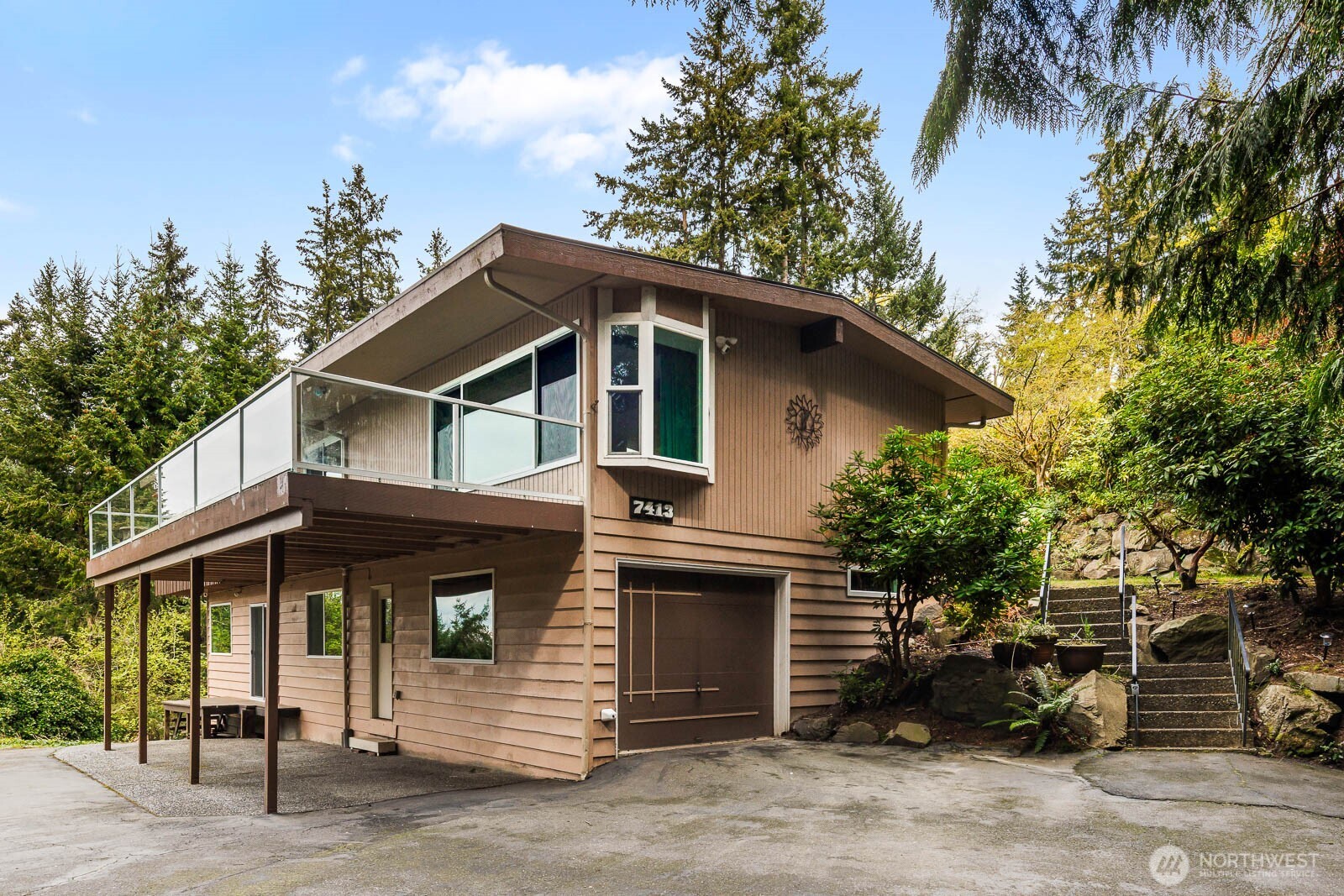 7413 Soundview Drive , Edmonds, WA 98026