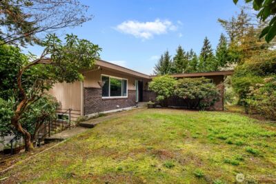 7413 Soundview Drive , Edmonds, WA 98026 - Photo 9