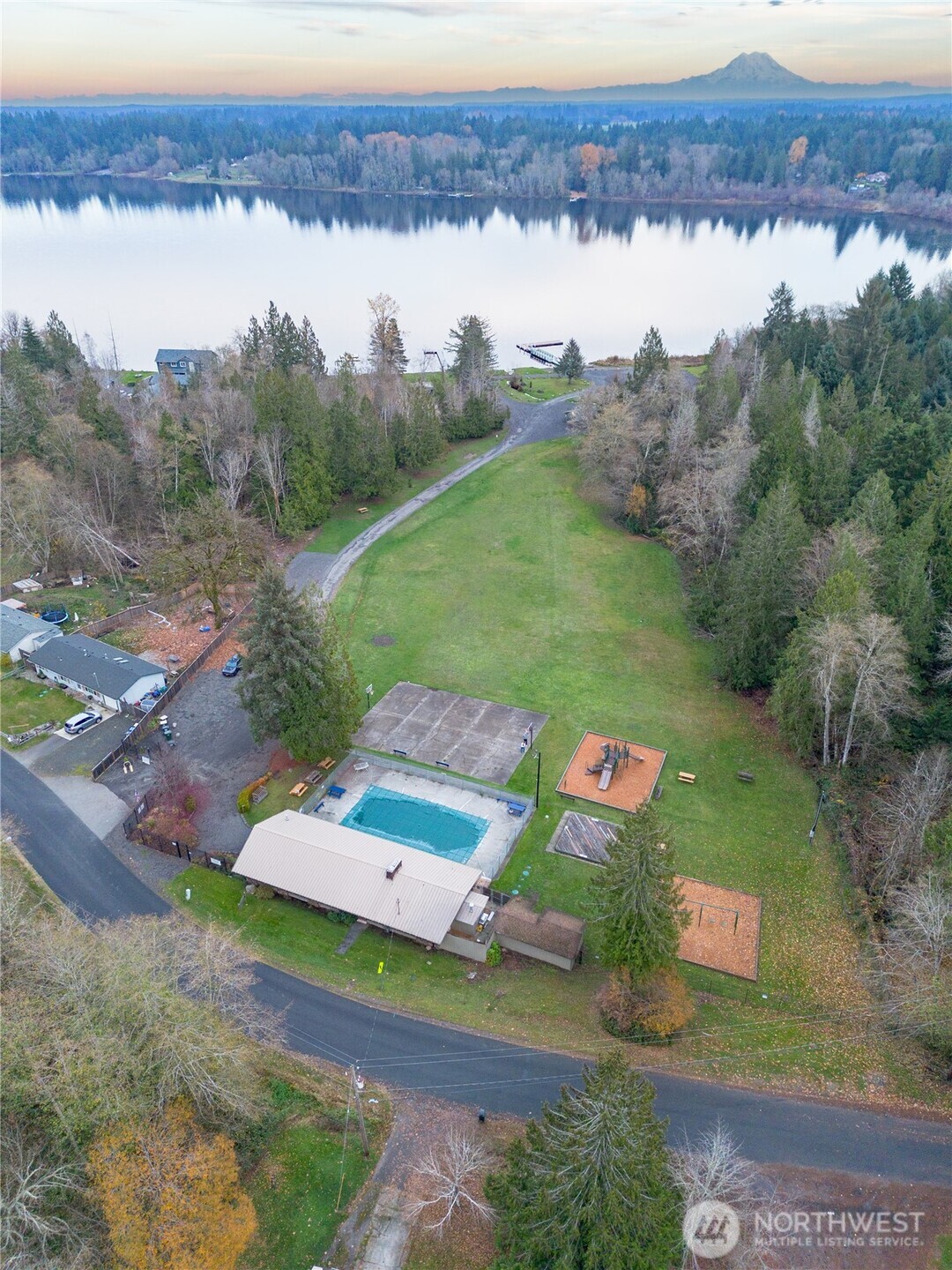 7605 Lakeside Street SW, Olympia, WA 98512