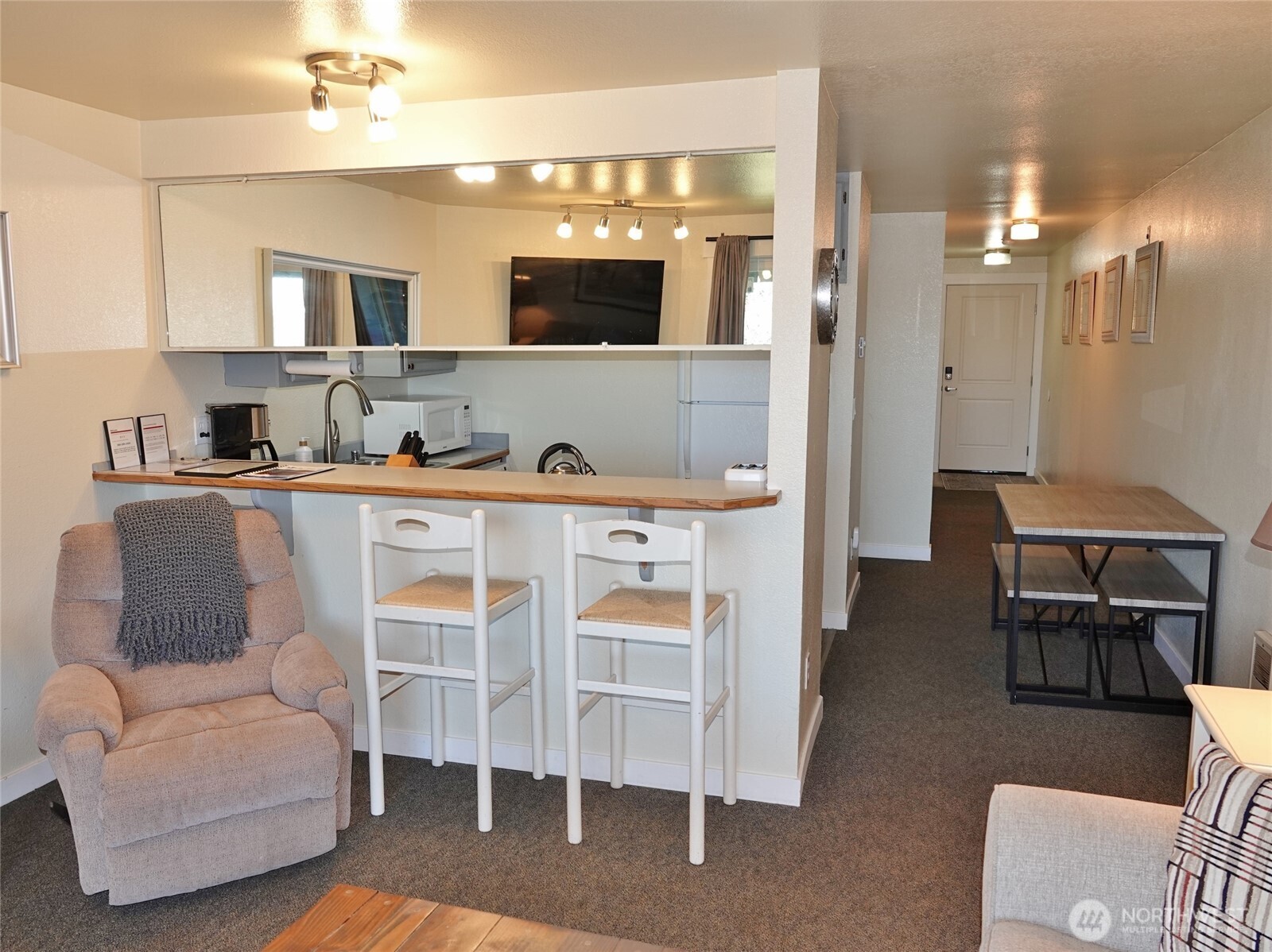 835 Ocean Shores Boulevard NW #206, Ocean Shores, WA 98569