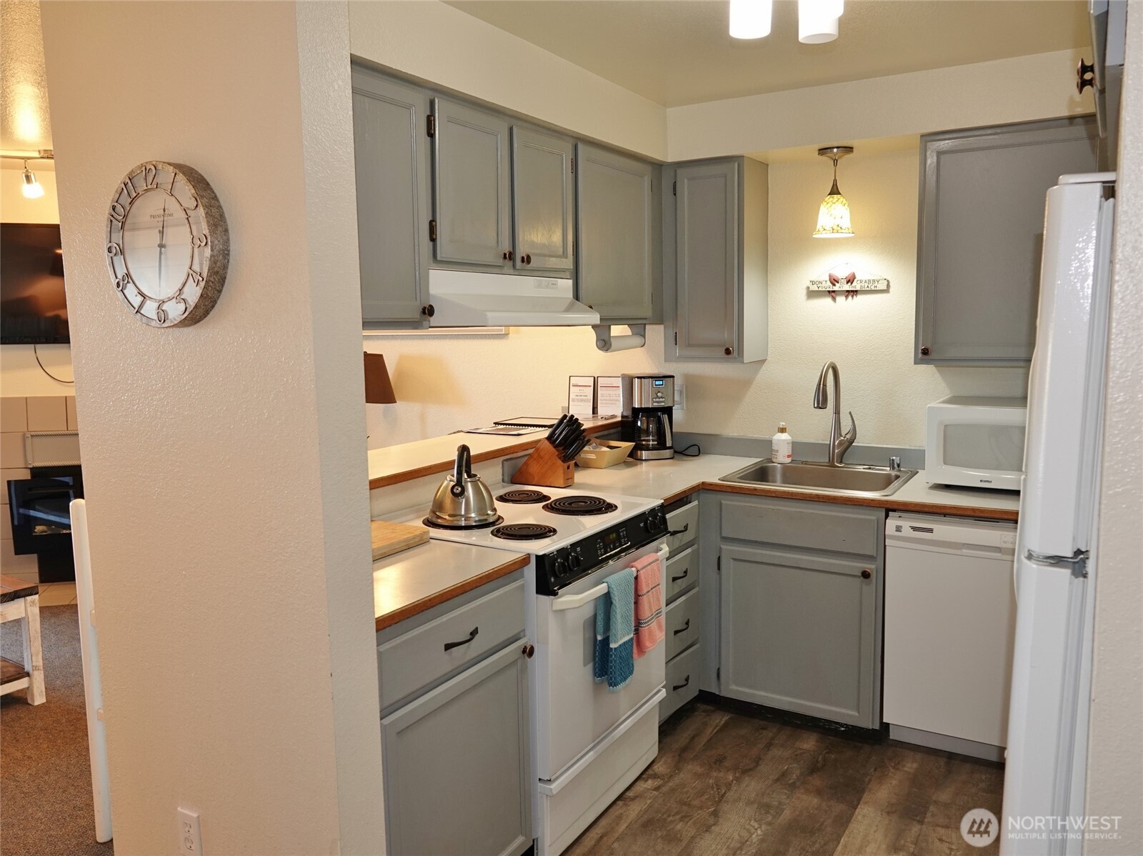 835 Ocean Shores Boulevard NW #206, Ocean Shores, WA 98569