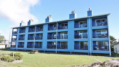 835 Ocean Shores Boulevard NW #206, Ocean Shores, WA 98569 - Photo 3