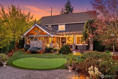 8907 NE 152nd Place , Bothell, WA 98011 - Photo 2
