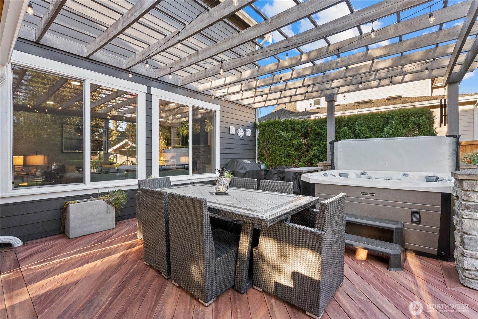 8907 NE 152nd Place , Bothell, WA 98011