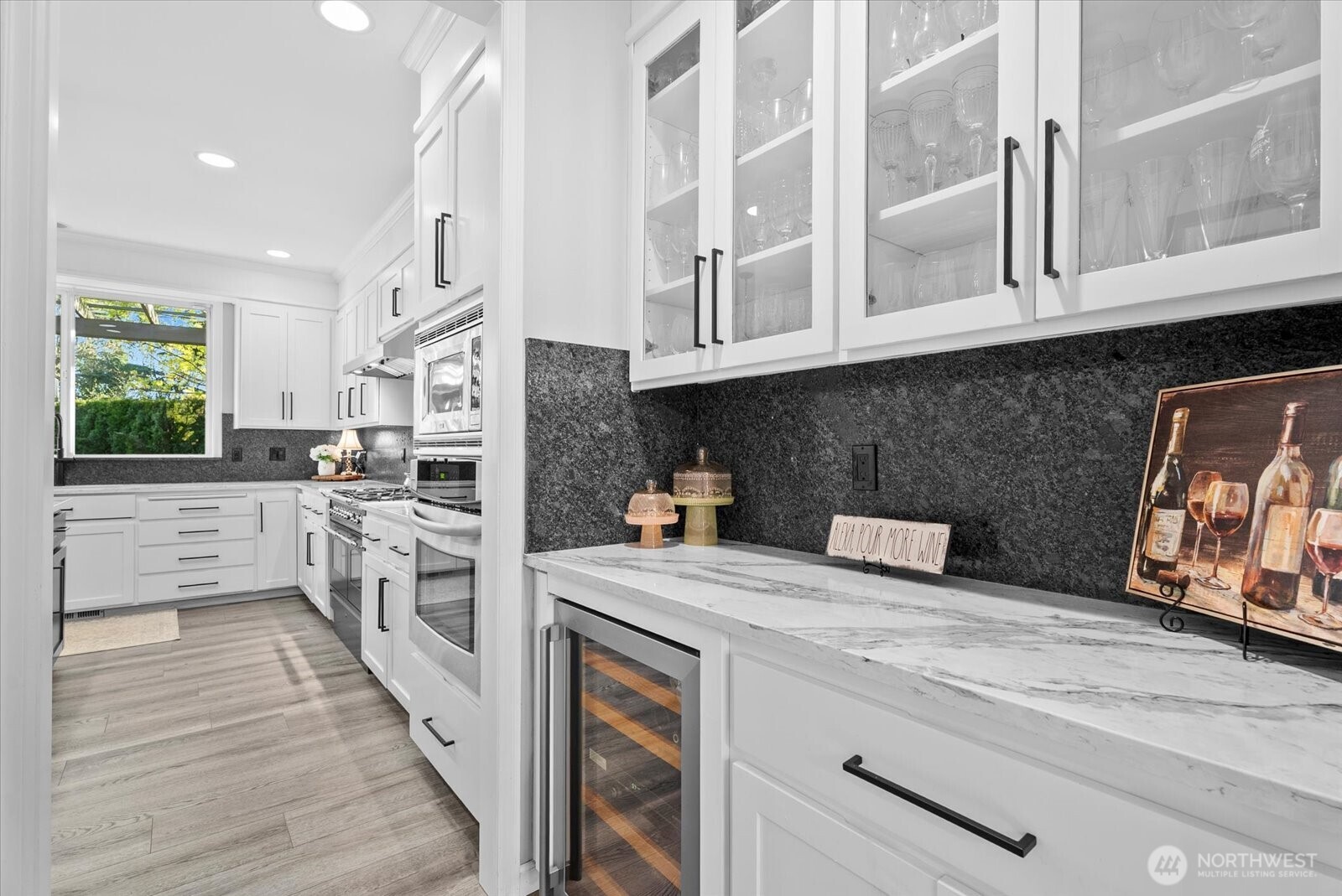 8907 NE 152nd Place , Bothell, WA 98011