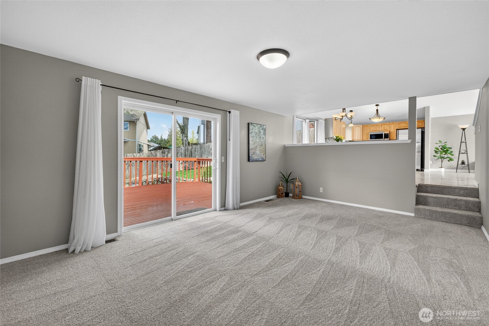 2528 S 354th Street , Federal Way, WA 98003