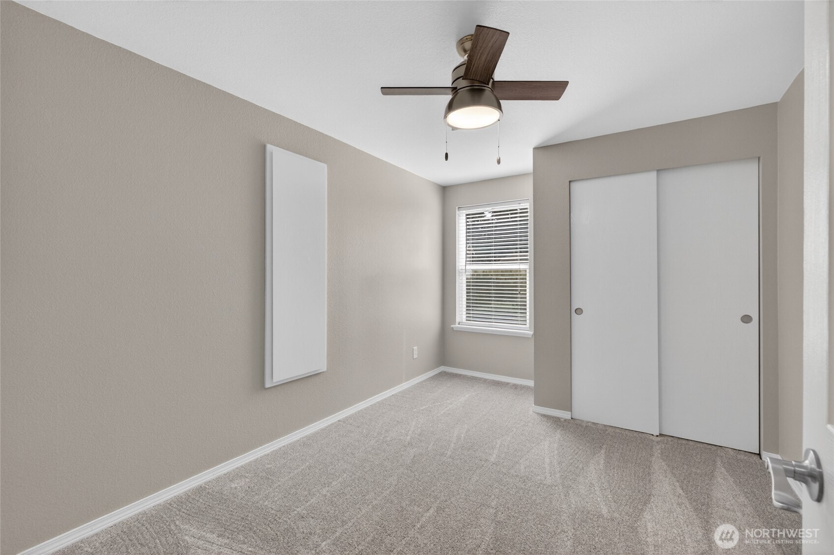 2528 S 354th Street , Federal Way, WA 98003