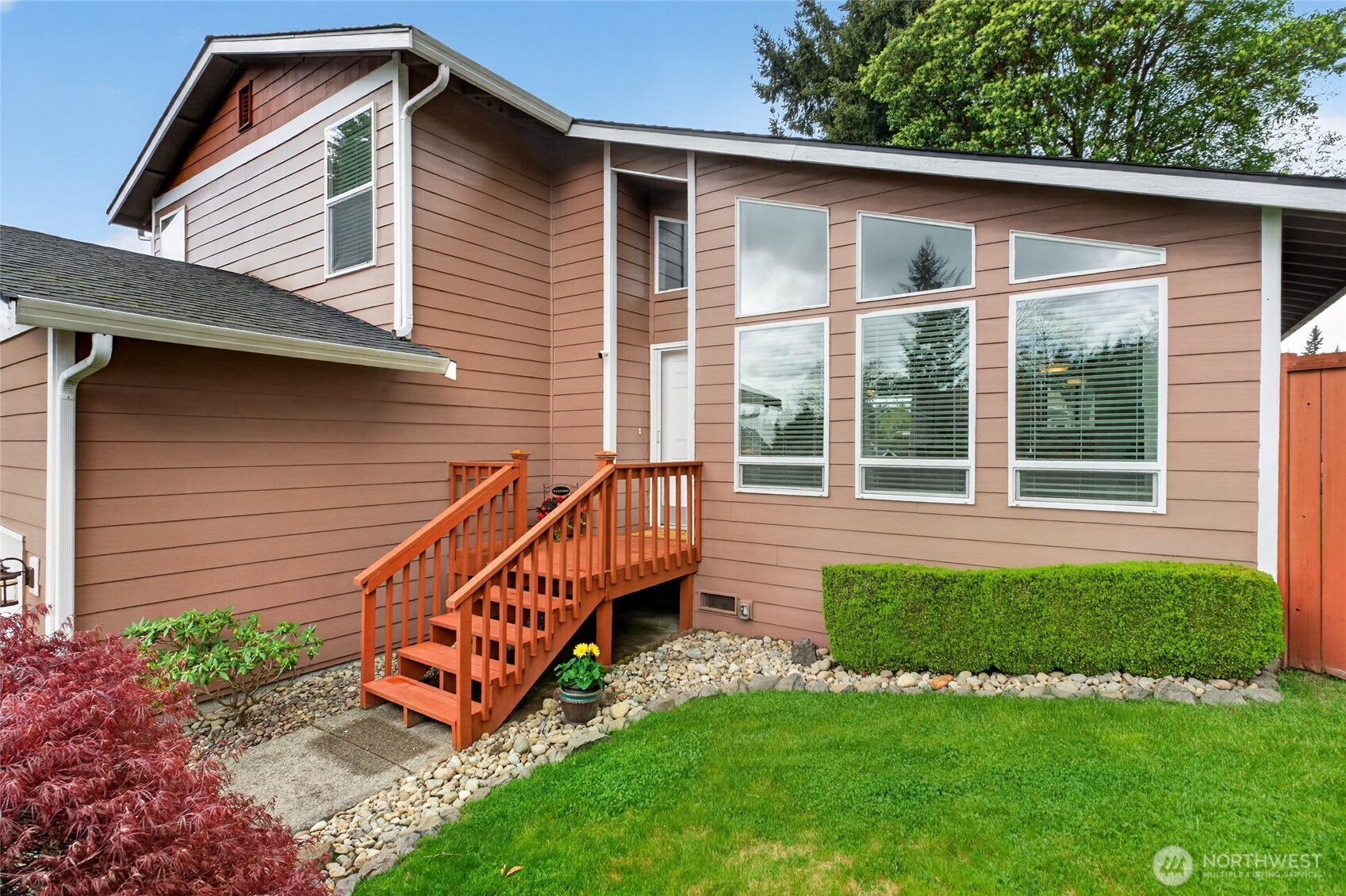 2528 S 354th Street , Federal Way, WA 98003