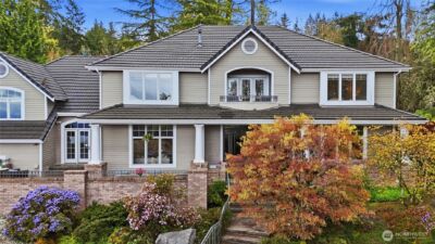 17141 SE 58th St , Bellevue, WA 98006 - Photo 2