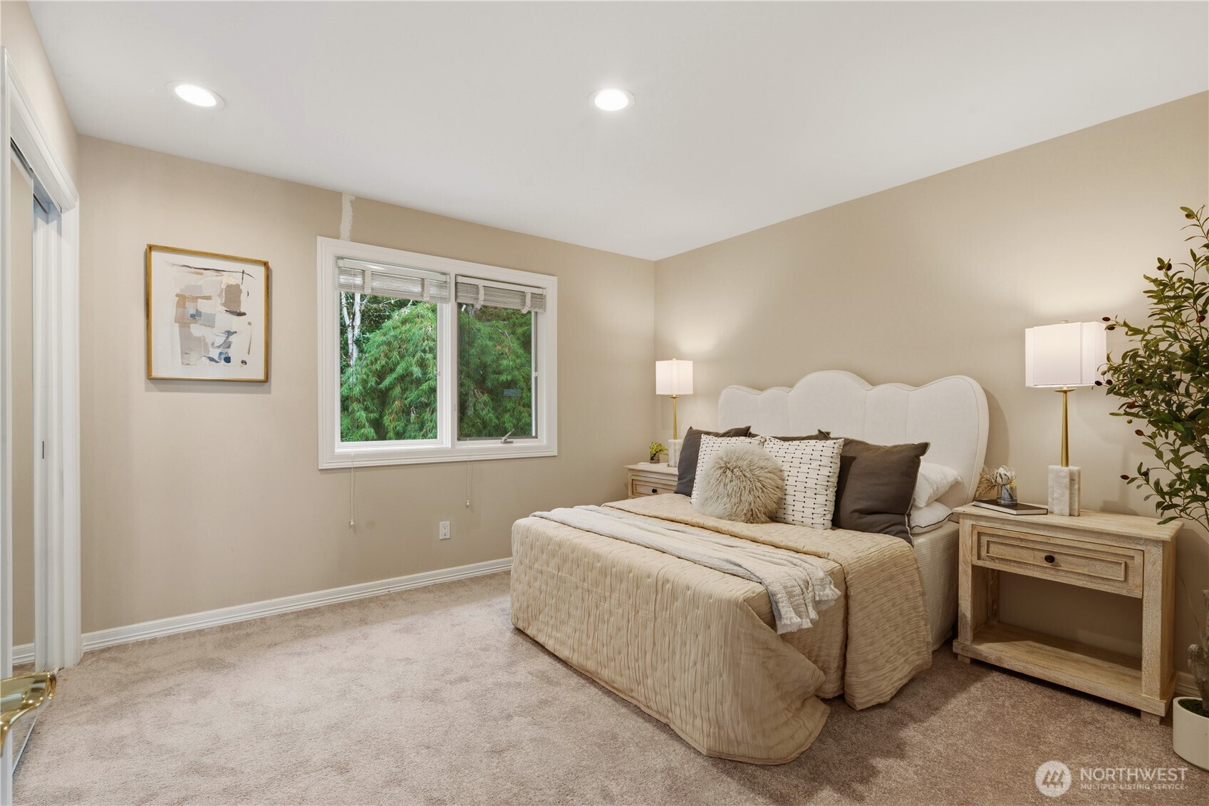 17141 SE 58th St , Bellevue, WA 98006