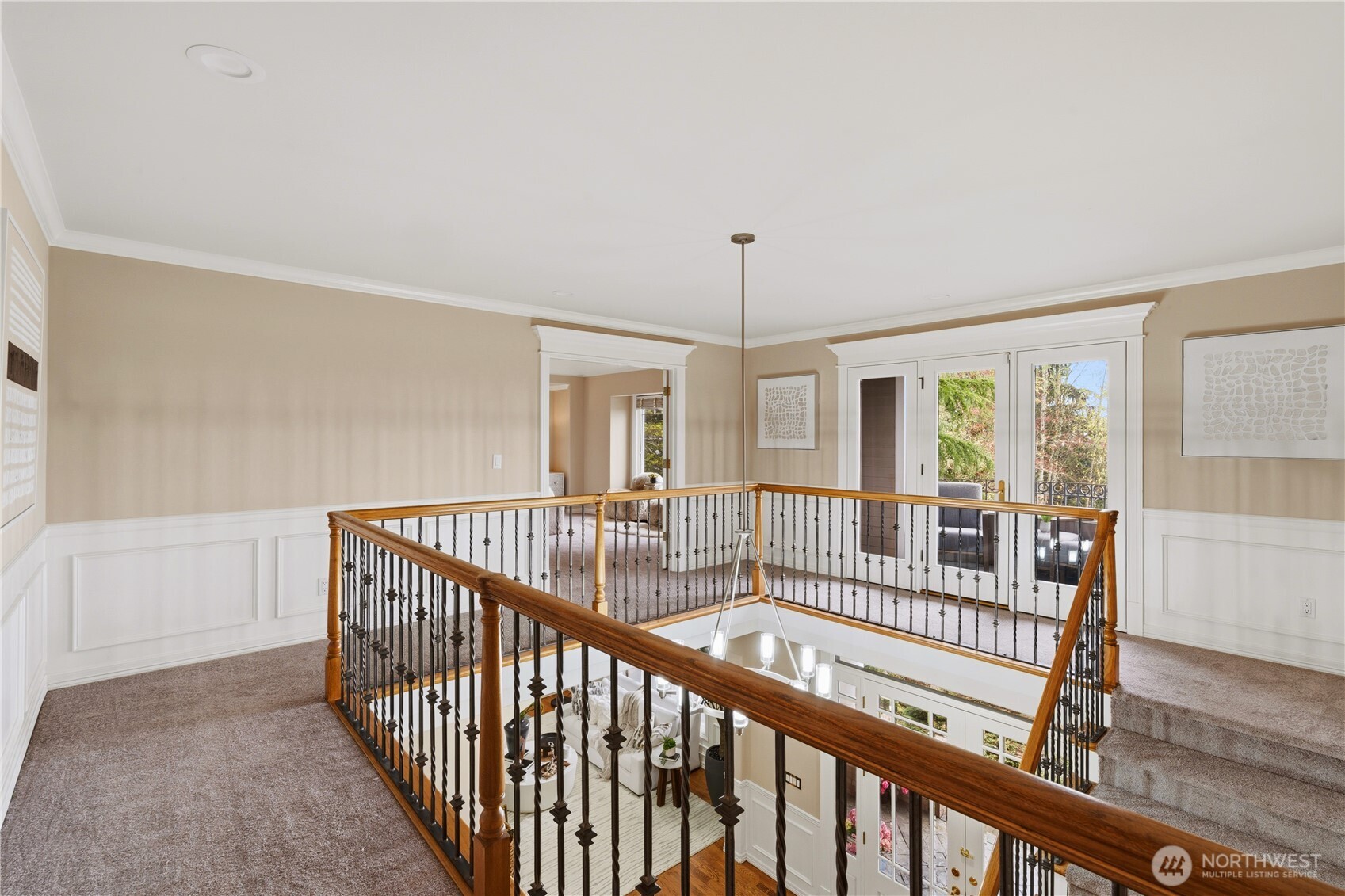 17141 SE 58th St , Bellevue, WA 98006
