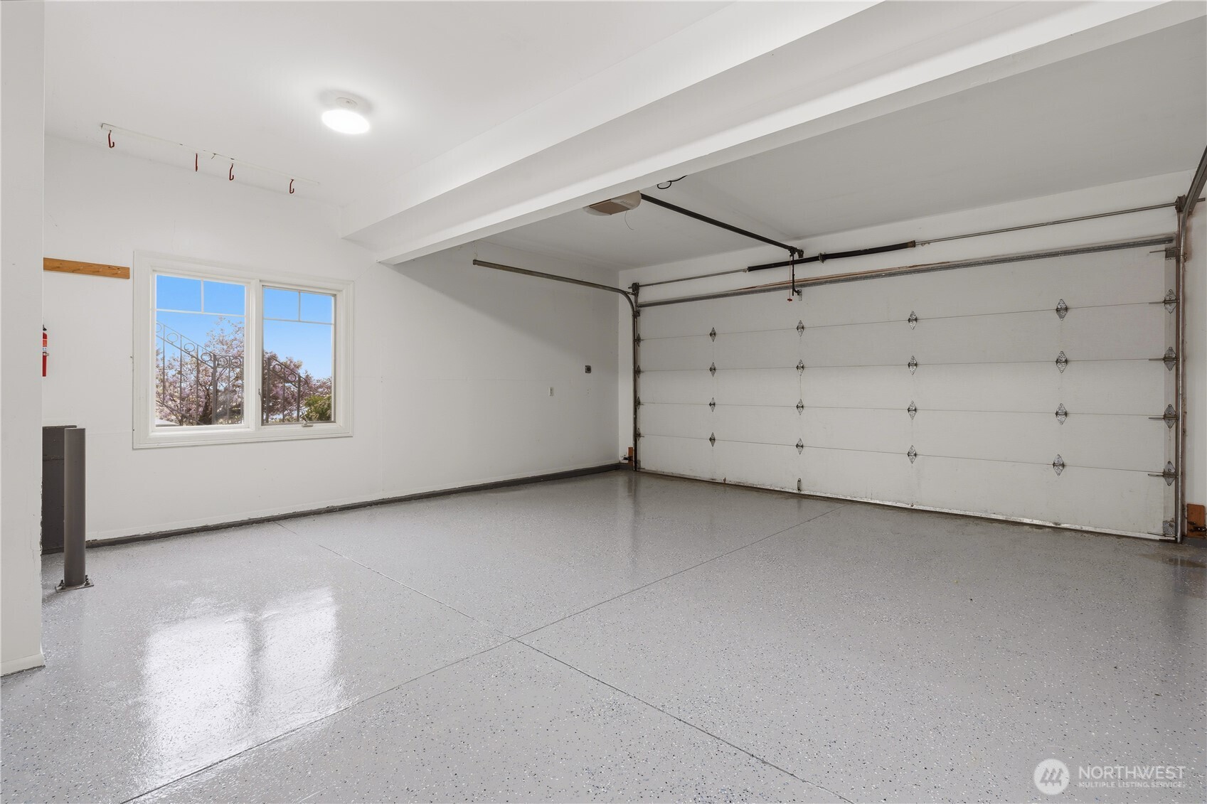 17141 SE 58th St , Bellevue, WA 98006