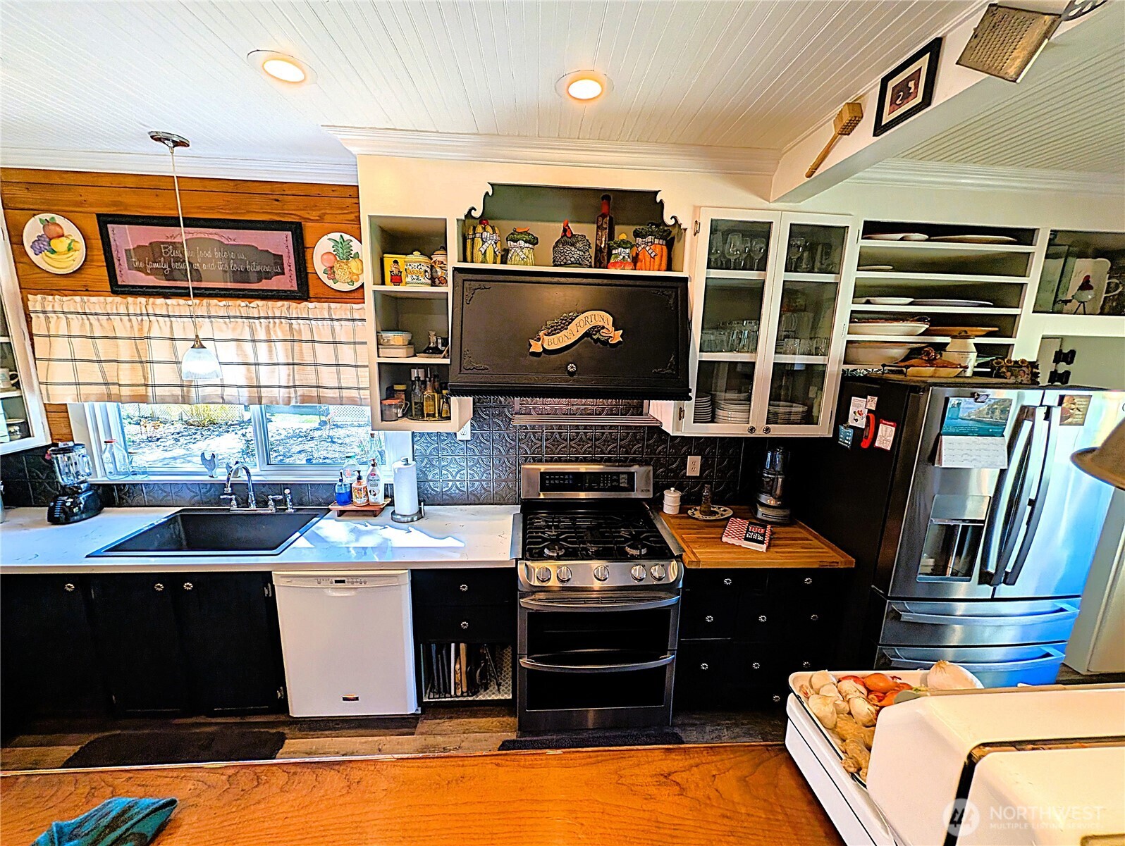 204 W Harris Avenue , Oakville, WA 98568