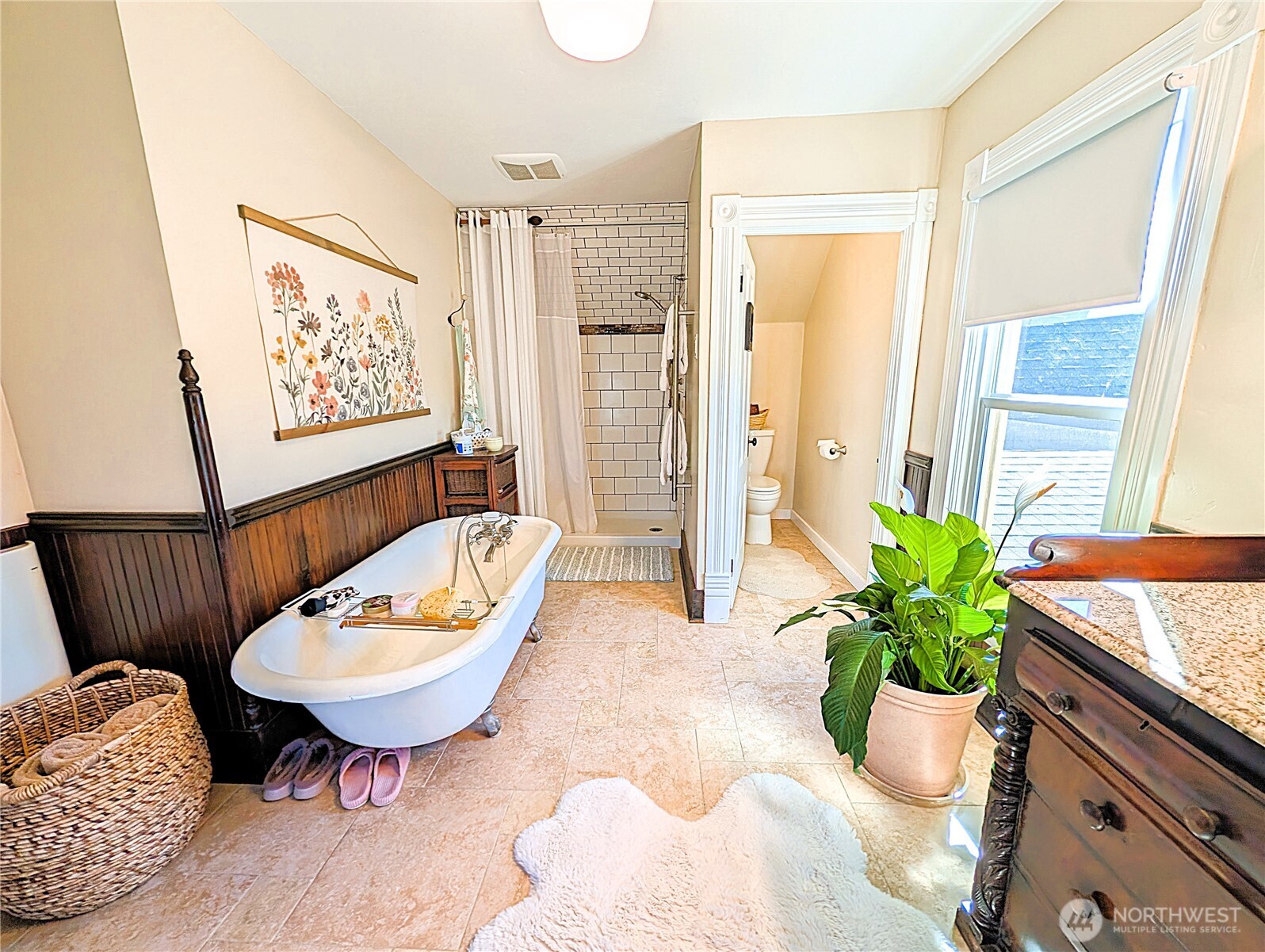 204 W Harris Avenue , Oakville, WA 98568