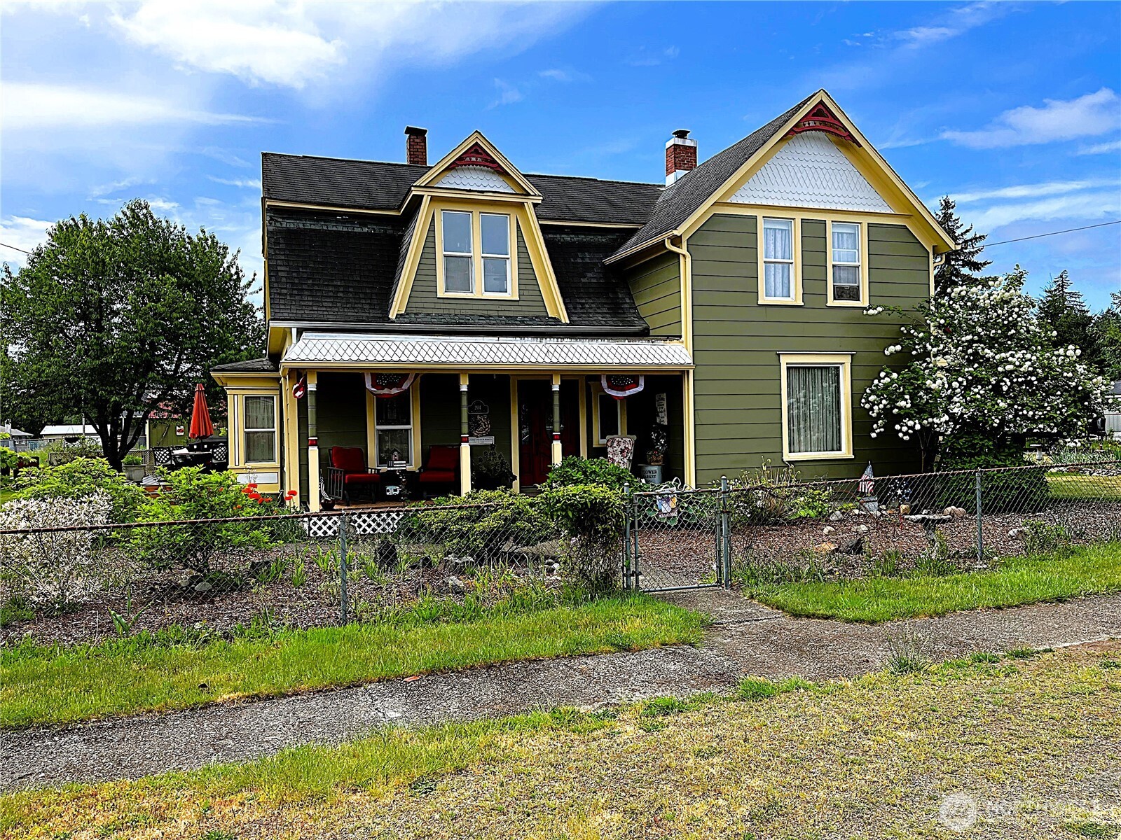 204 W Harris Avenue , Oakville, WA 98568