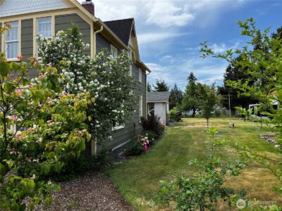 204 W Harris Avenue , Oakville, WA 98568 - Photo 4