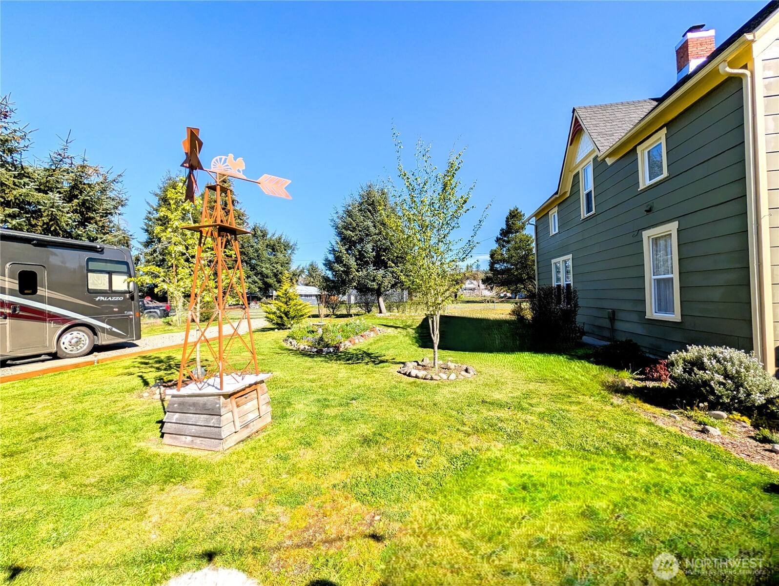 204 W Harris Avenue , Oakville, WA 98568