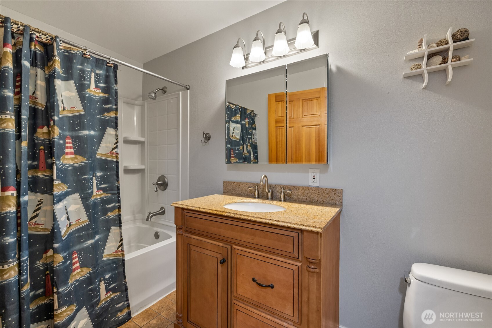 7805 Western Court SW, Olympia, WA 98512