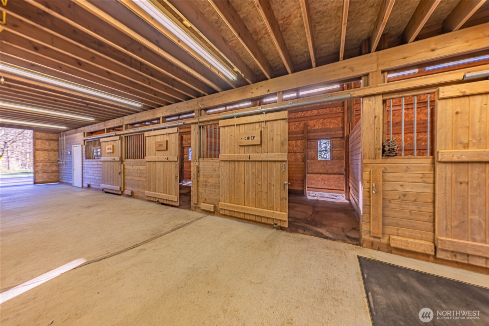 42732 284th Avenue SE, Enumclaw, WA 98022
