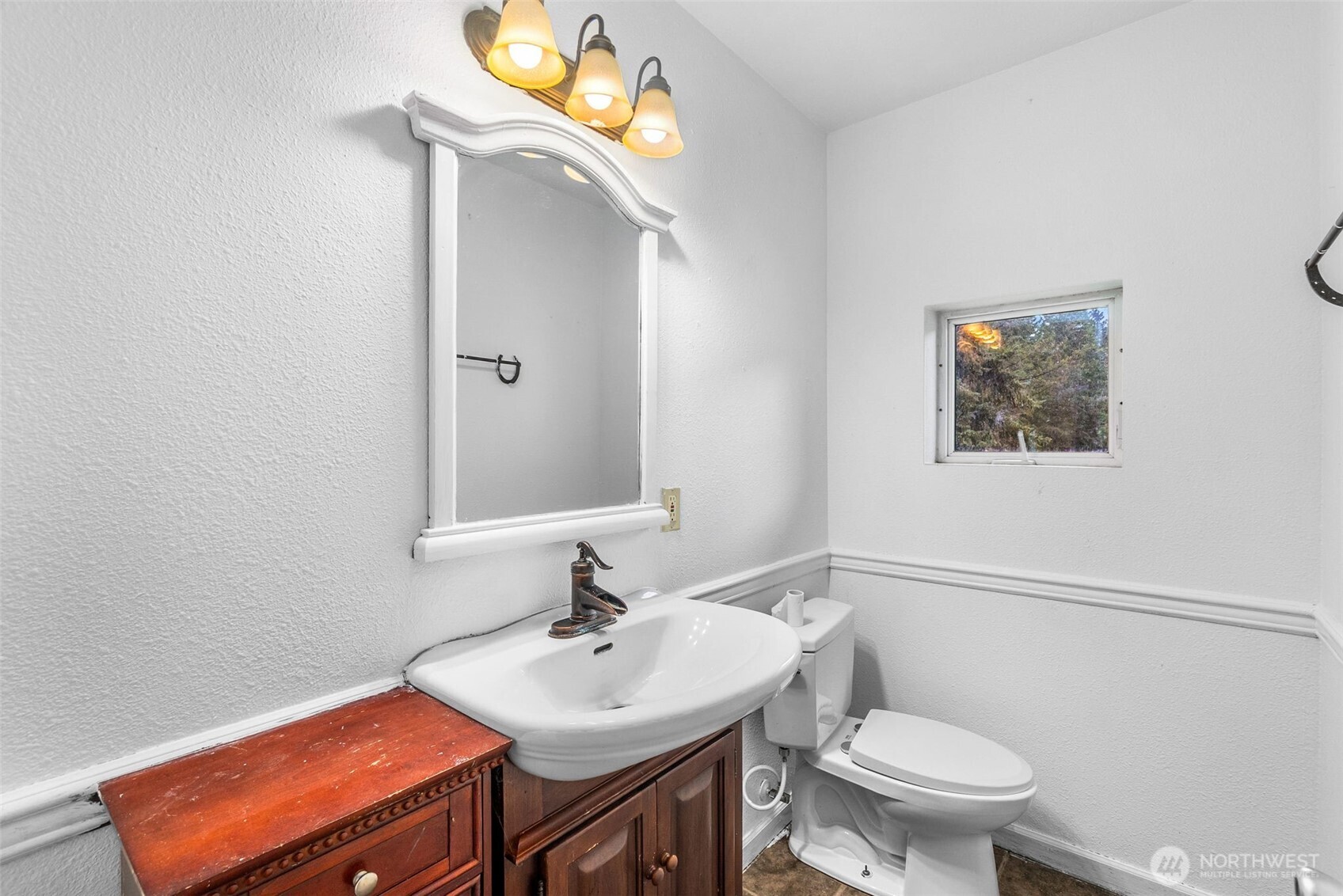 7716 304th Street E, Graham, WA 98338