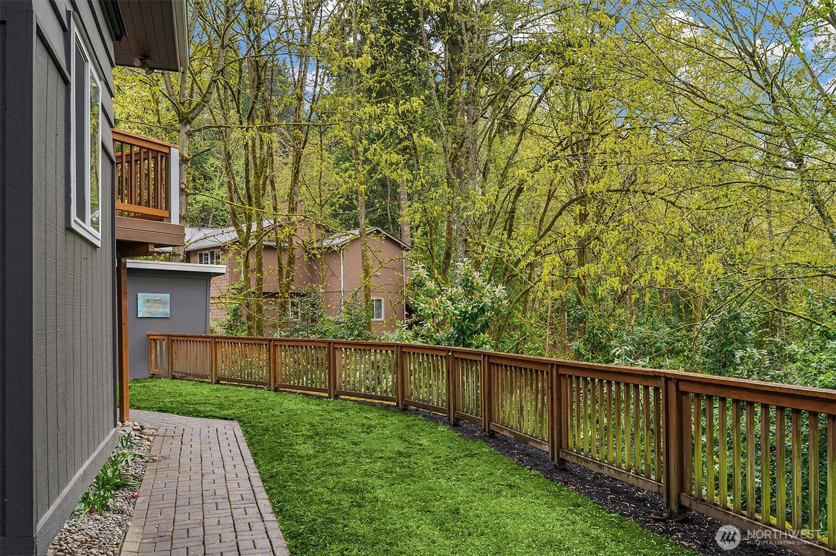 15803 81st Avenue NE, Kenmore, WA 98028