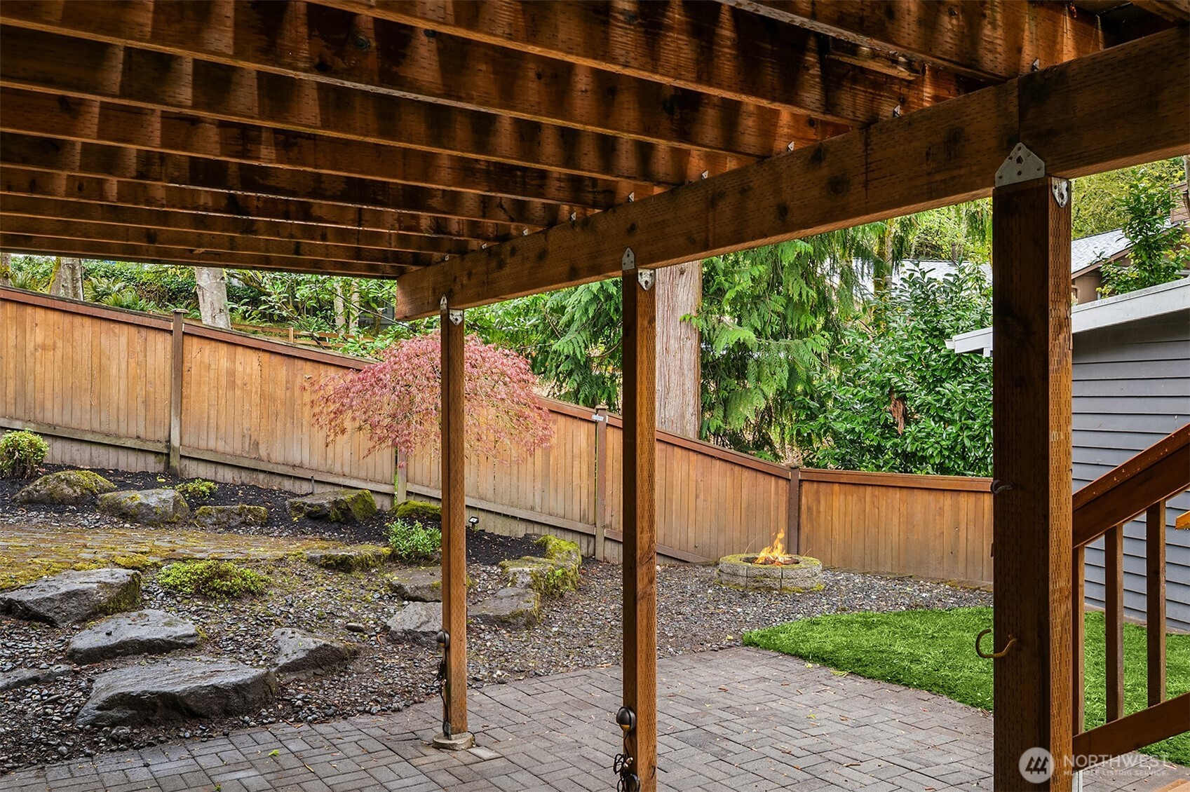 15803 81st Avenue NE, Kenmore, WA 98028