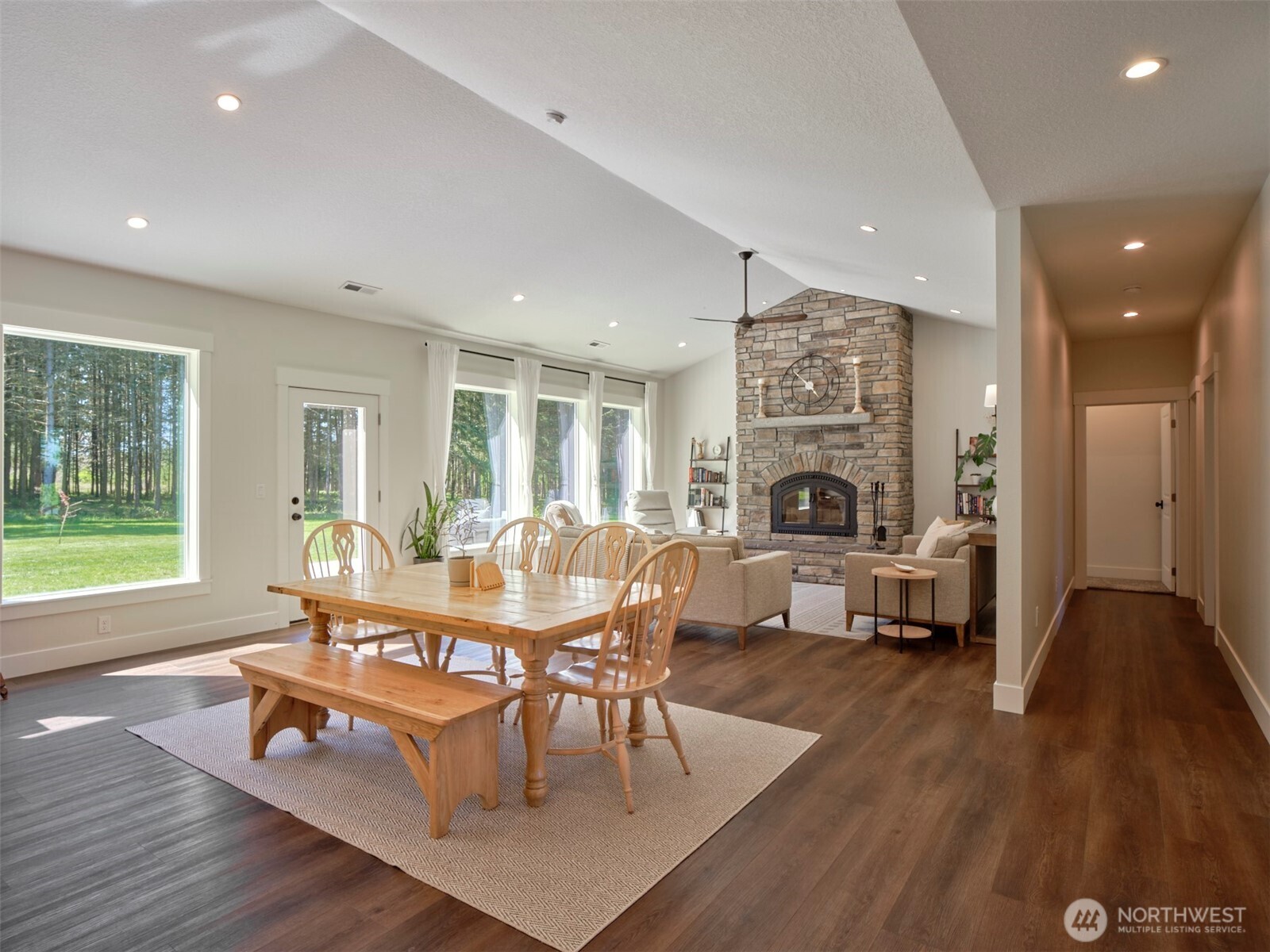 215 Bear Creek Lane , Winlock, WA 98596