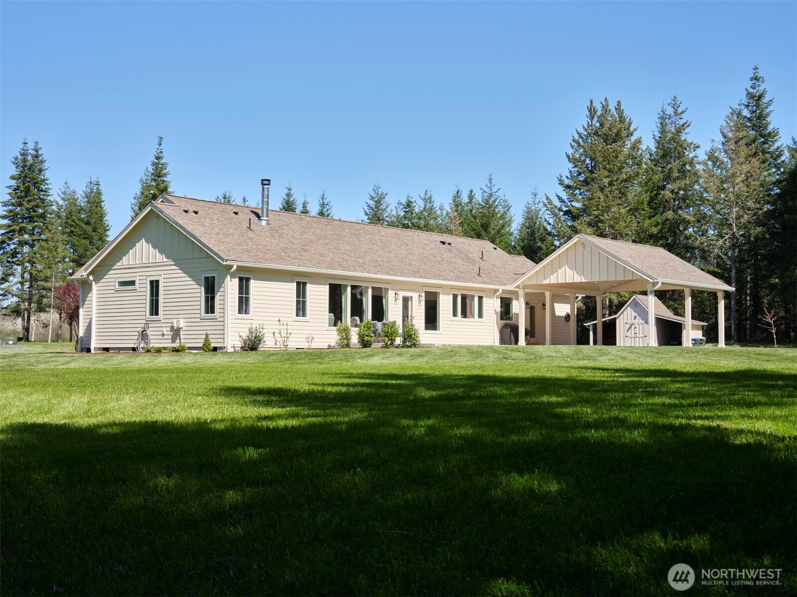 215 Bear Creek Lane , Winlock, WA 98596