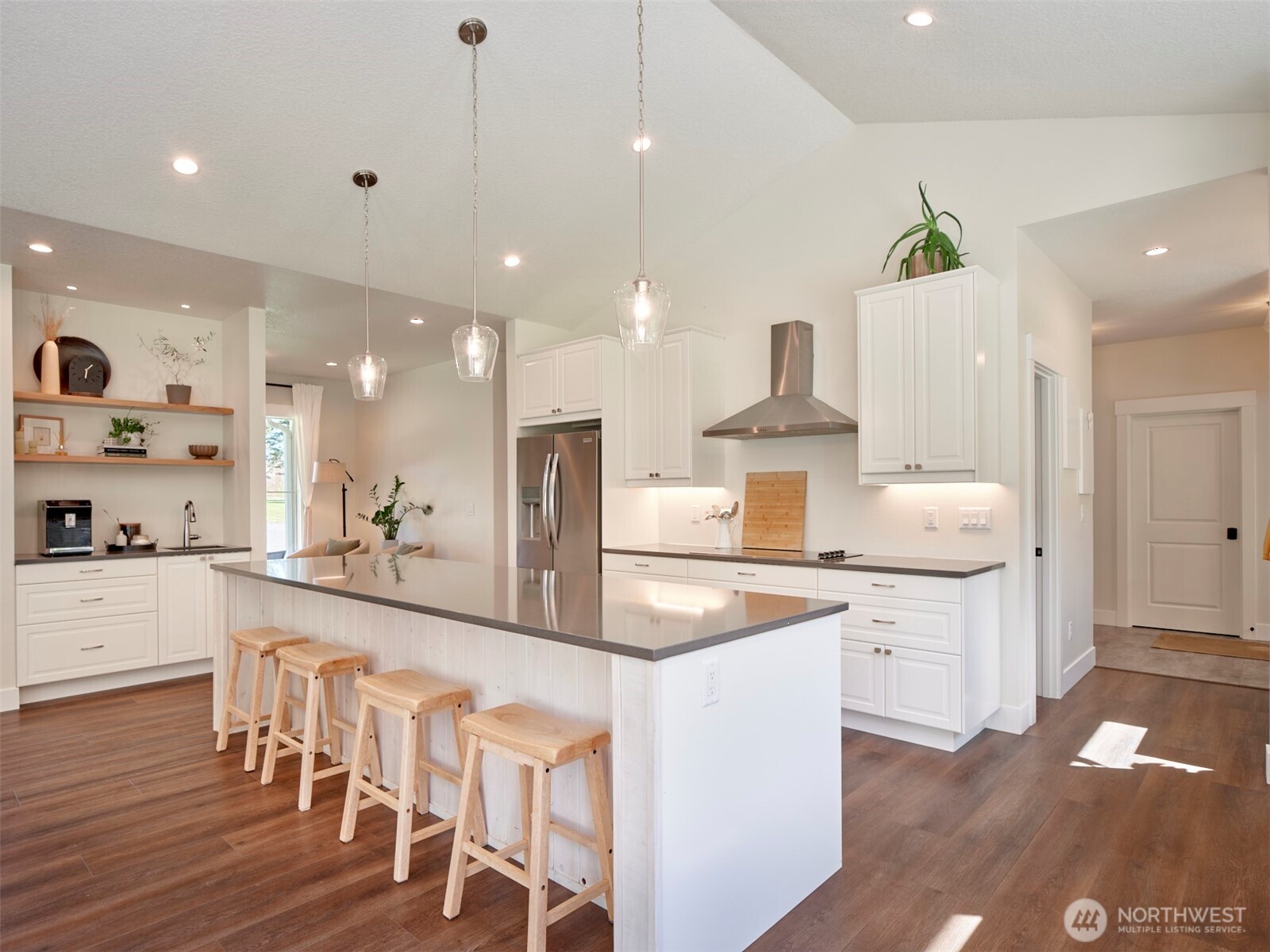 215 Bear Creek Lane , Winlock, WA 98596