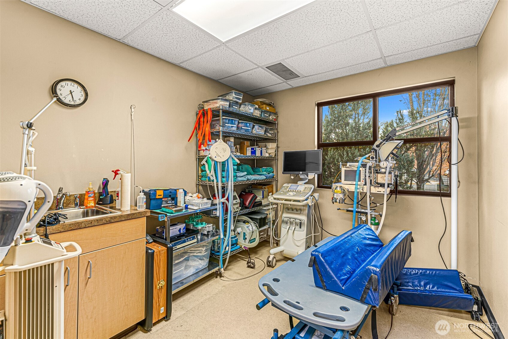 10 N Chelan Avenue , Wenatchee, WA 98801