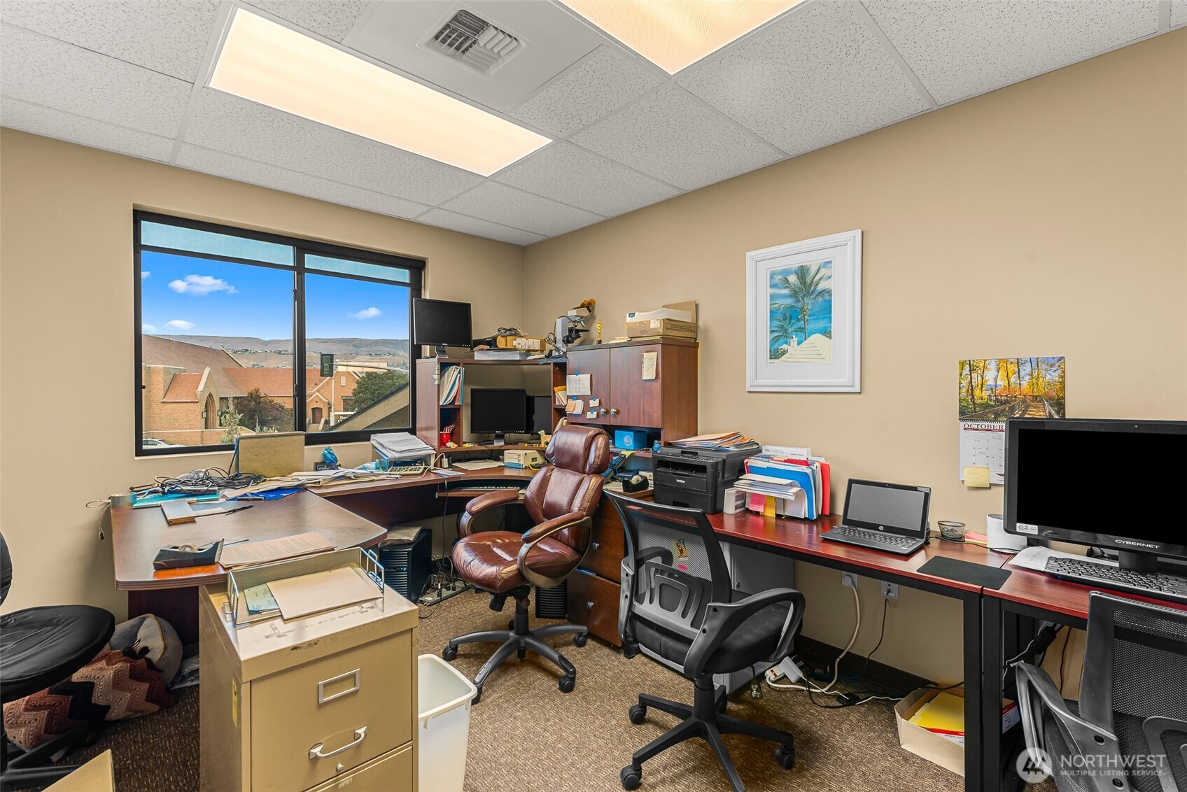 10 N Chelan Avenue , Wenatchee, WA 98801