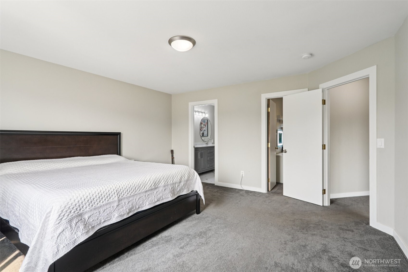 15402 41st Avenue E, Tacoma, WA 98446-6324