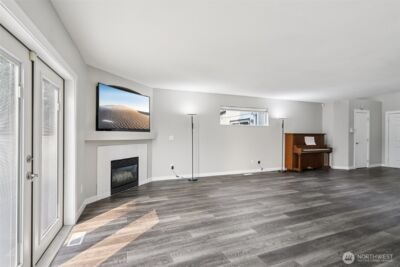 15402 41st Avenue E, Tacoma, WA 98446-6324 - Photo 3