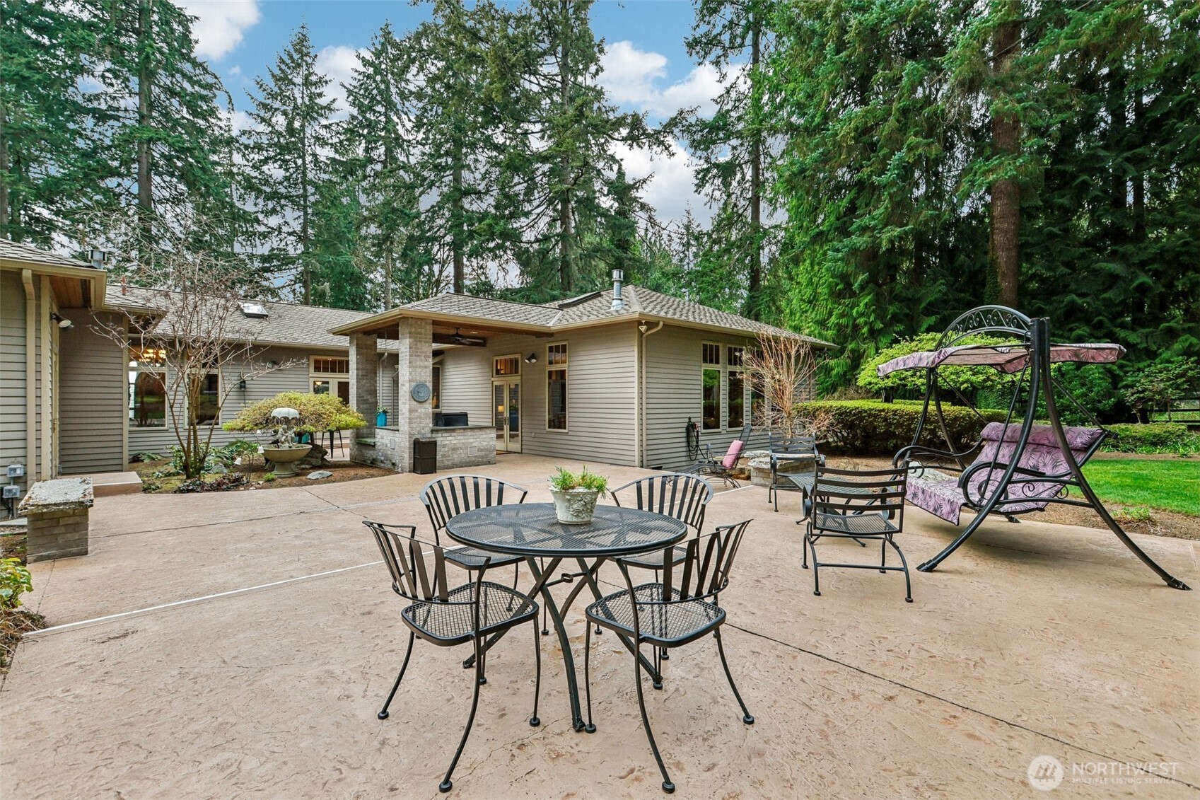 21611 45th Avenue SE, Bothell, WA 98021