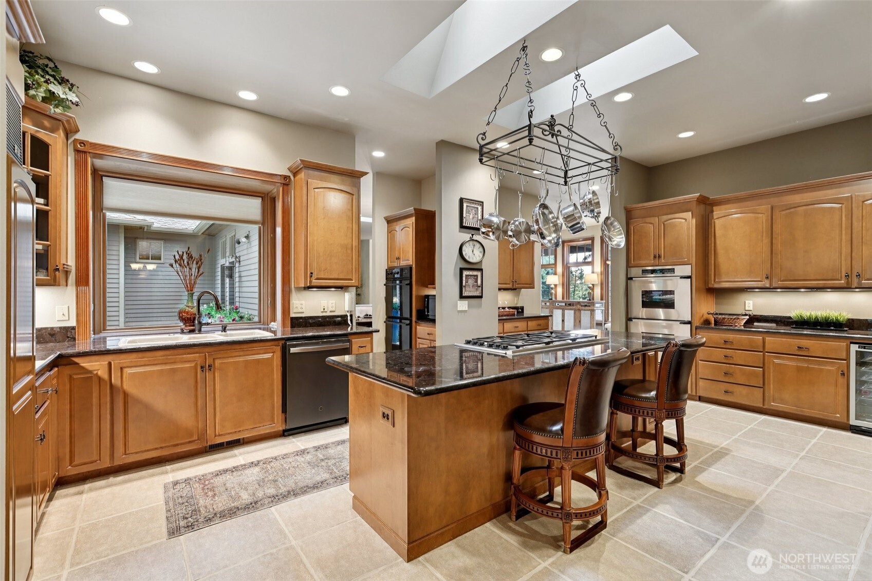 21611 45th Avenue SE, Bothell, WA 98021
