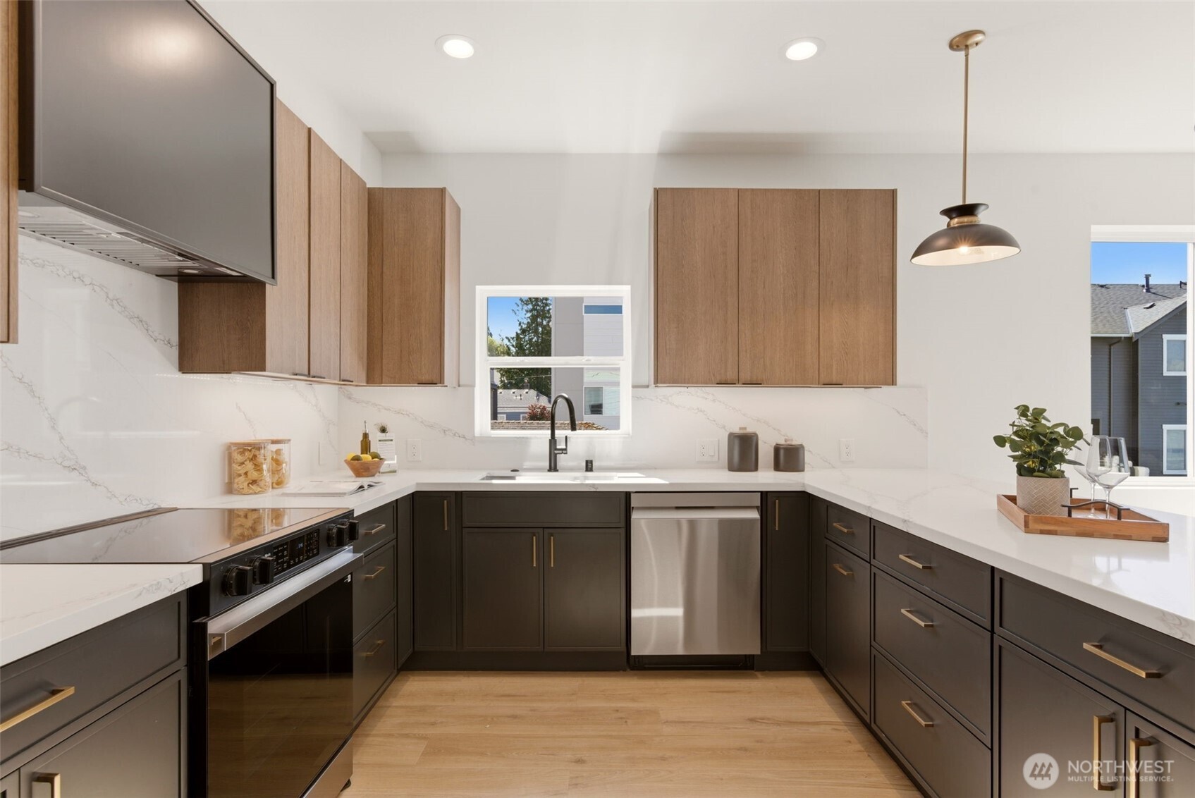 4113 Chilberg Avenue SW #D, Seattle, WA 98116