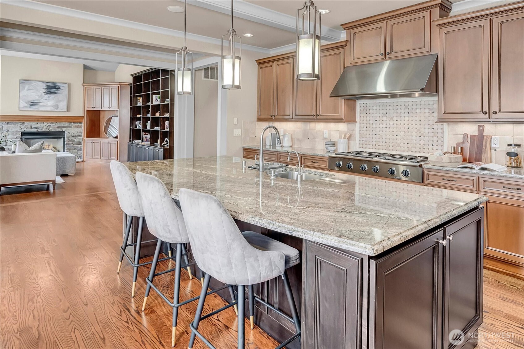 630 8th Avenue , Kirkland, WA 98033