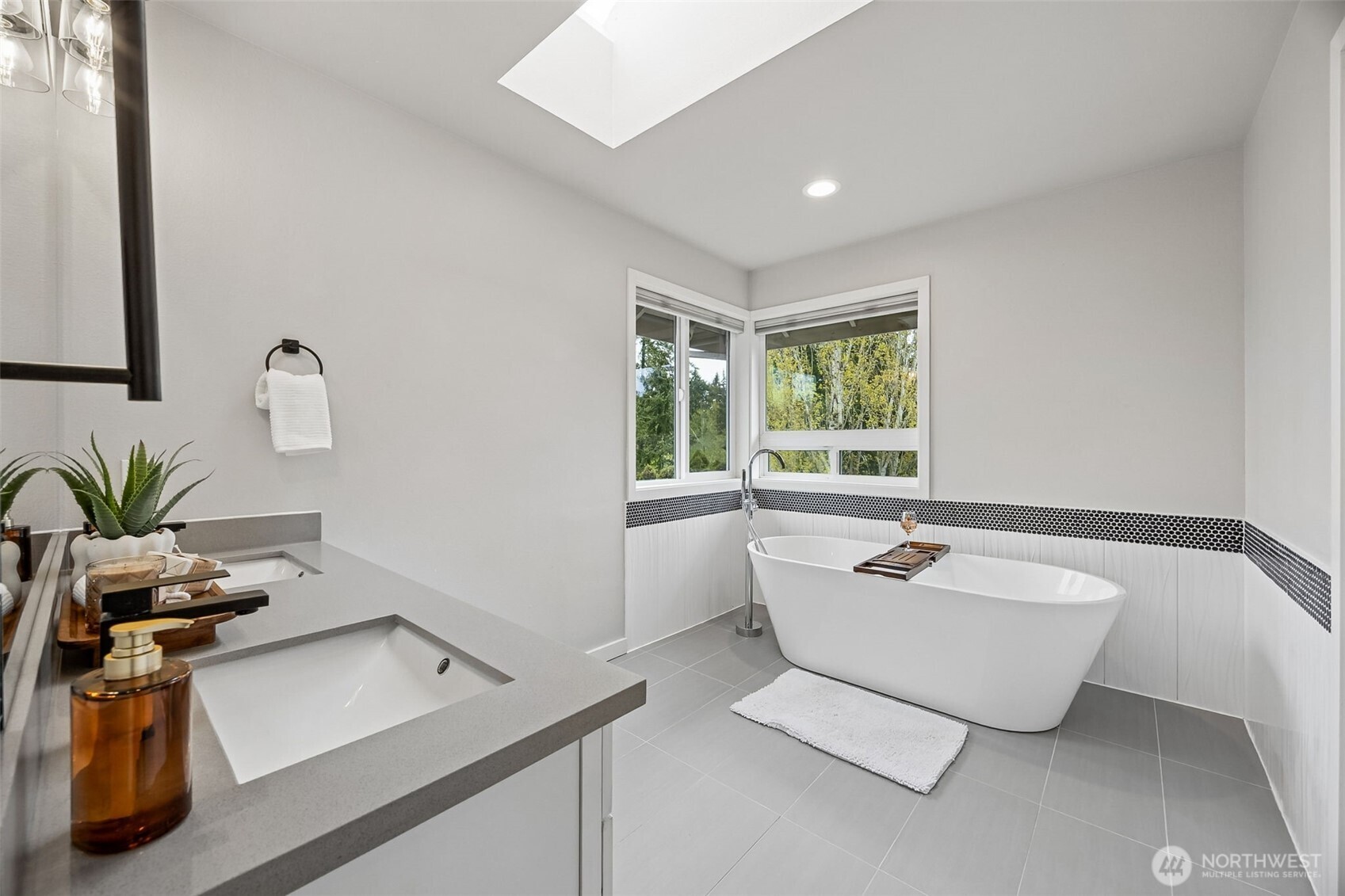 37920 21st Place S, Federal Way, WA 98003