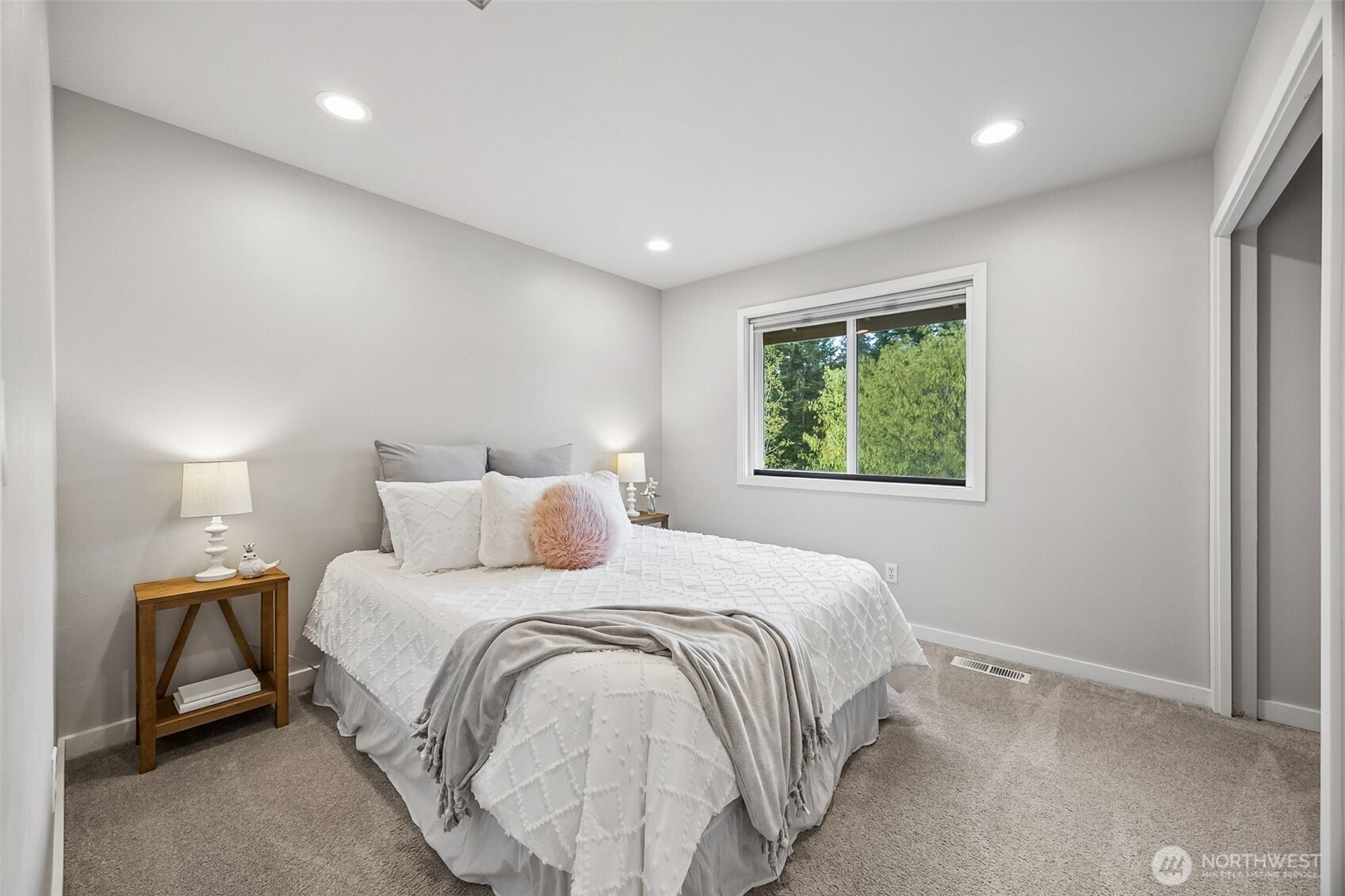 37920 21st Place S, Federal Way, WA 98003