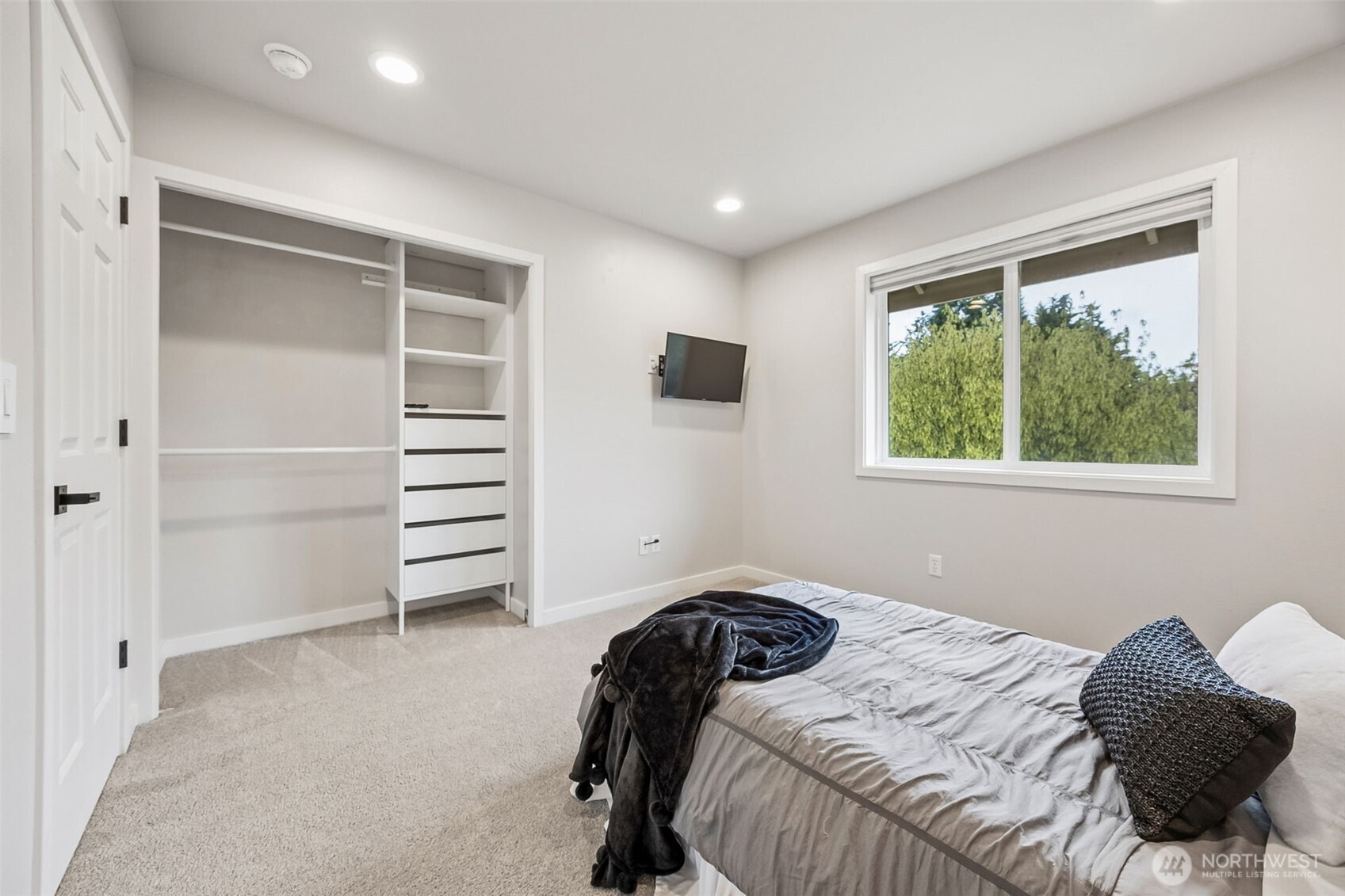 37920 21st Place S, Federal Way, WA 98003