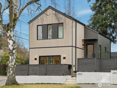 2806 W Dravus Street , Seattle, WA 98199 - Photo 1