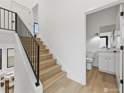 2806 W Dravus Street , Seattle, WA 98199 - Photo 5