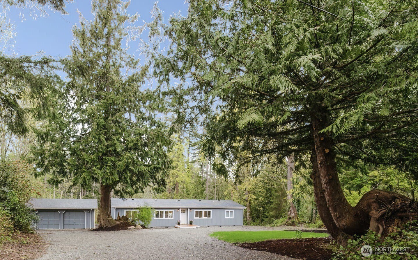 21579 Howard Avenue NE, Kingston, WA 98346