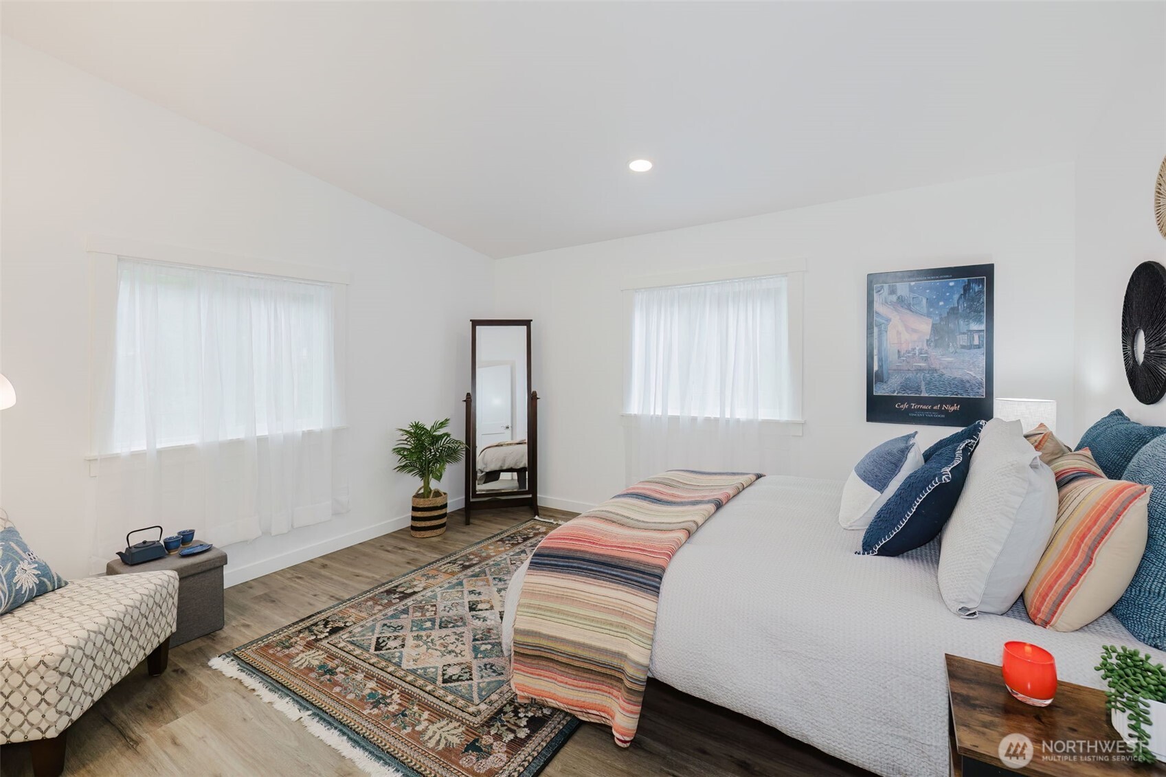 21579 Howard Avenue NE, Kingston, WA 98346