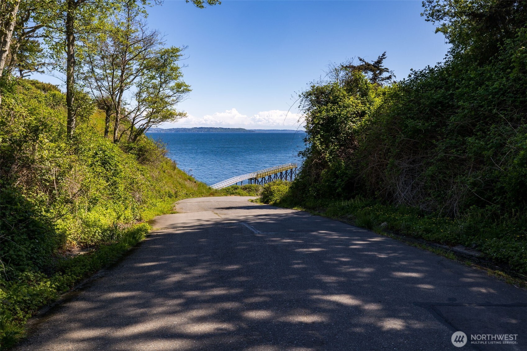 21579 Howard Avenue NE, Kingston, WA 98346