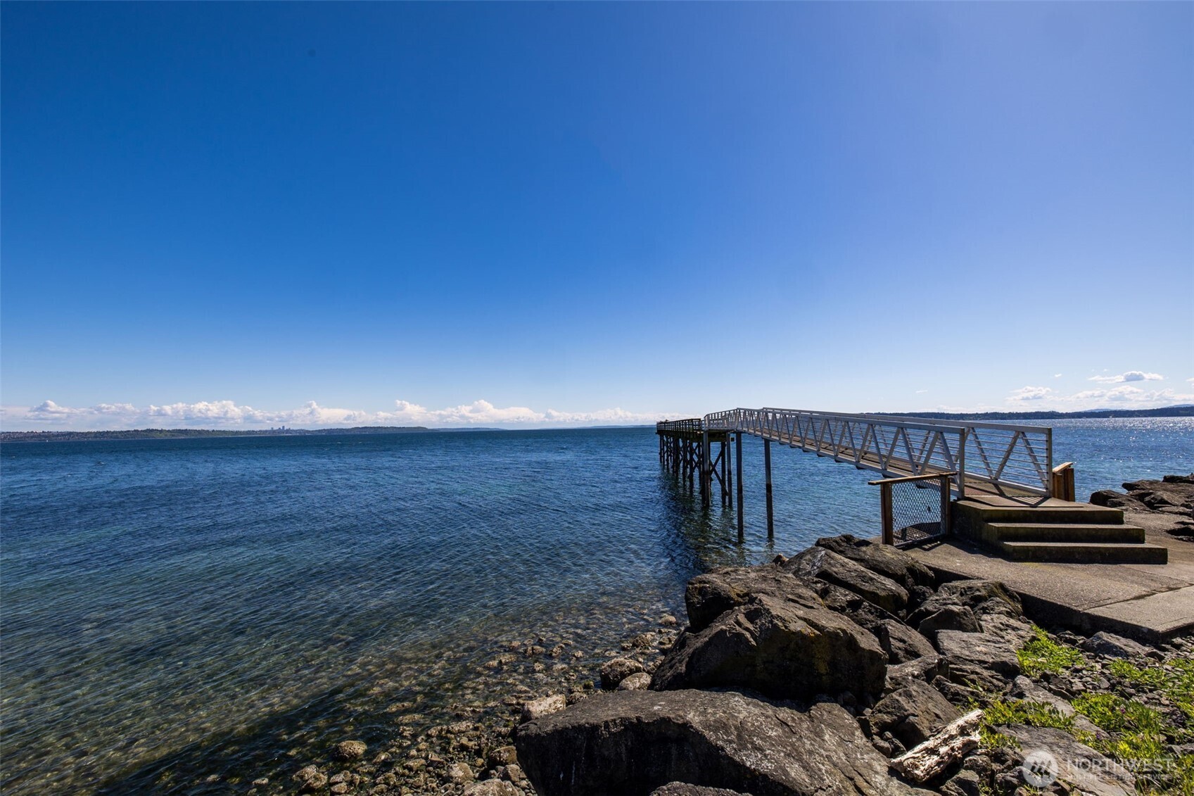 21579 Howard Avenue NE, Kingston, WA 98346