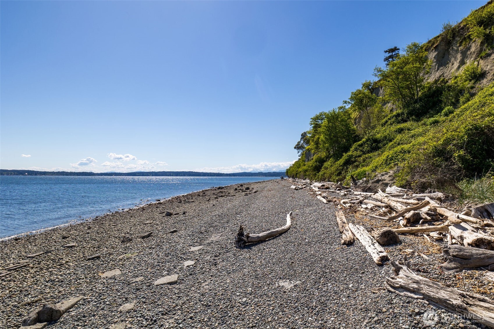 21579 Howard Avenue NE, Kingston, WA 98346