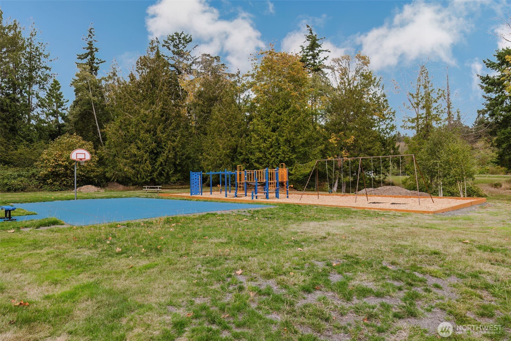 21579 Howard Avenue NE, Kingston, WA 98346