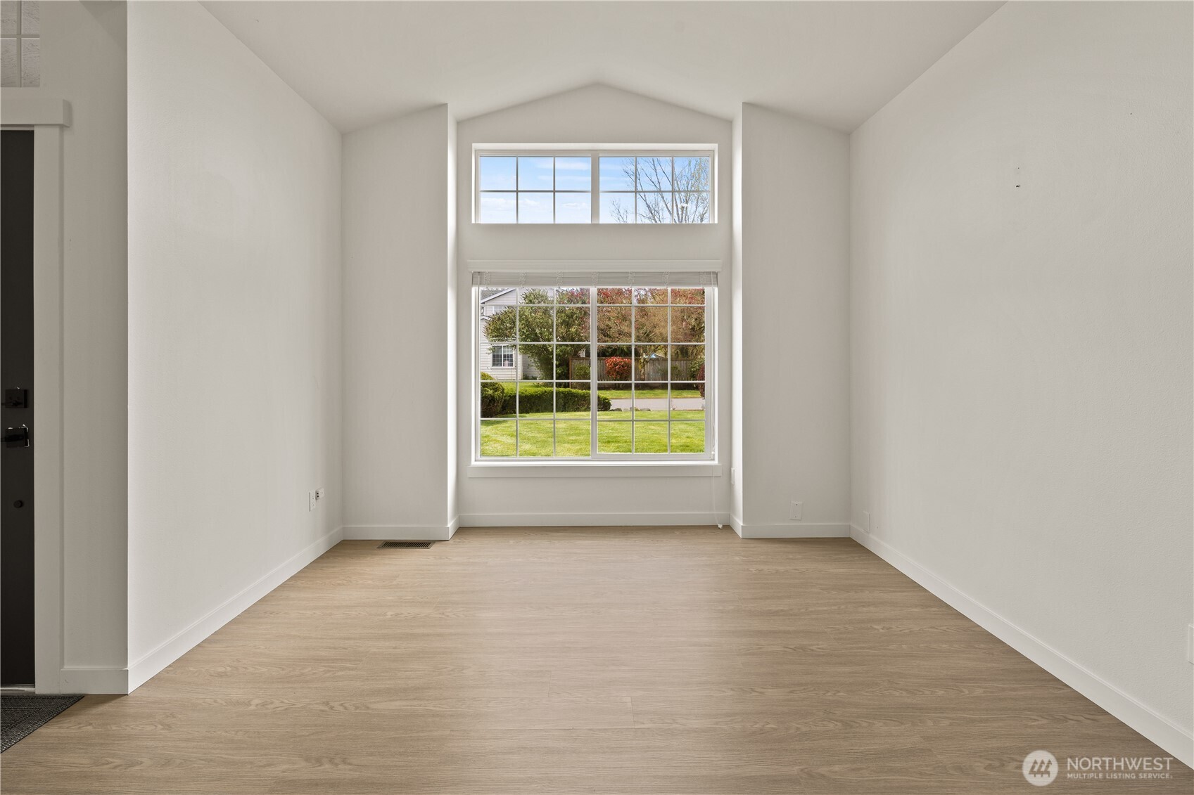 8401 152nd Avenue E, Puyallup, WA 98372